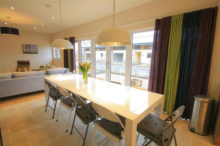 notgrove cotswold holiday cottage walnut barn dining notgrove cotswold holiday cottage walnut barn dining